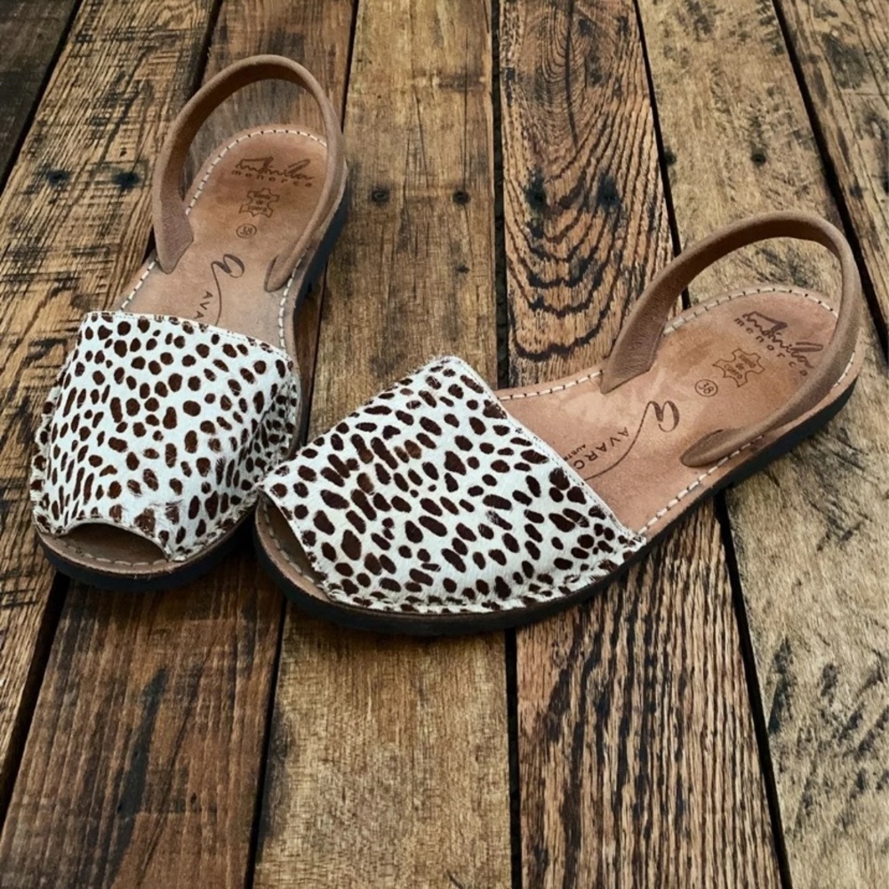 Avarcas Sandals 38 animal print